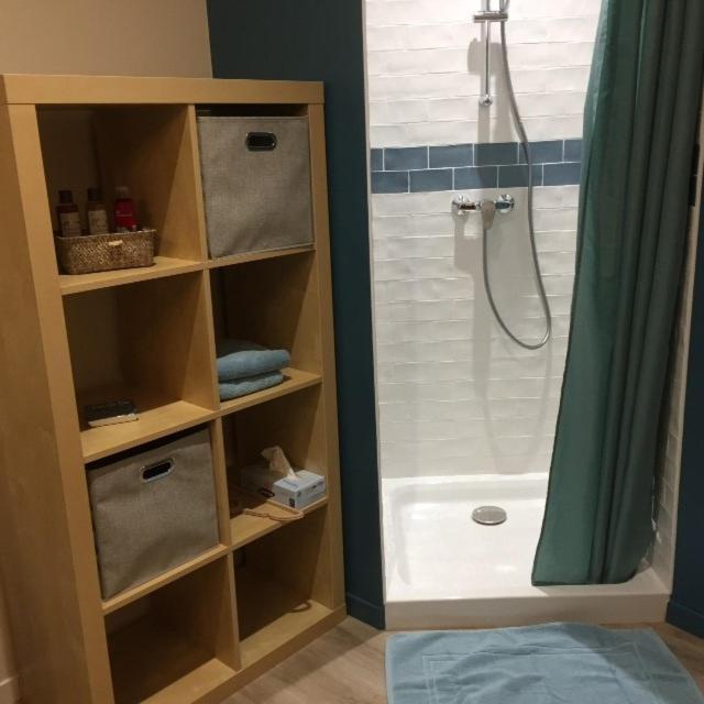 Chambre Dans Dependance Maison De Ville + Abri Velos โซมูร์ ภายนอก รูปภาพ
